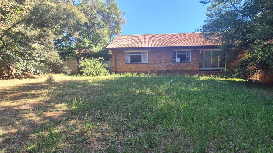 3 Bedroom Property for Sale in Roodia Free State